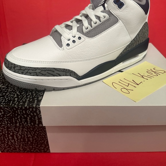 Air Jordan 3 Retro “Midnight Navy” - Picture 2 of 2